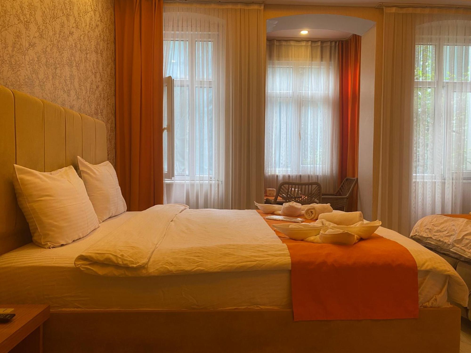Hotel apartamentowy House Hotel 1
